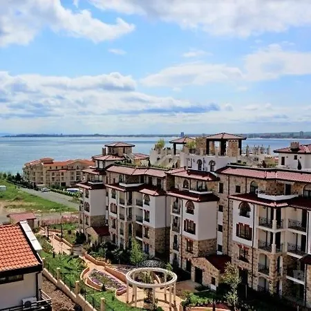 Διαμέρισμα двокімнатна у Panorama Bay 2 в святому власі болгарія *