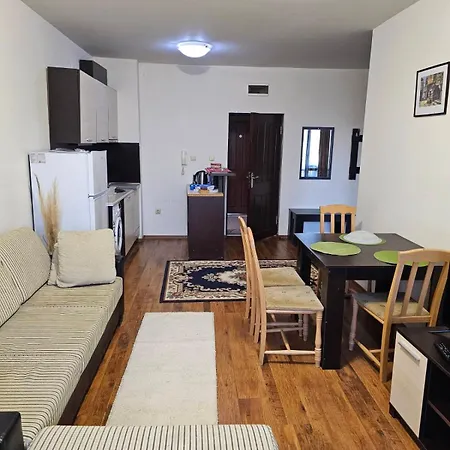 двокімнатна у Panorama Bay 2 в святому власі болгарія アパート スヴェティ・ヴラス